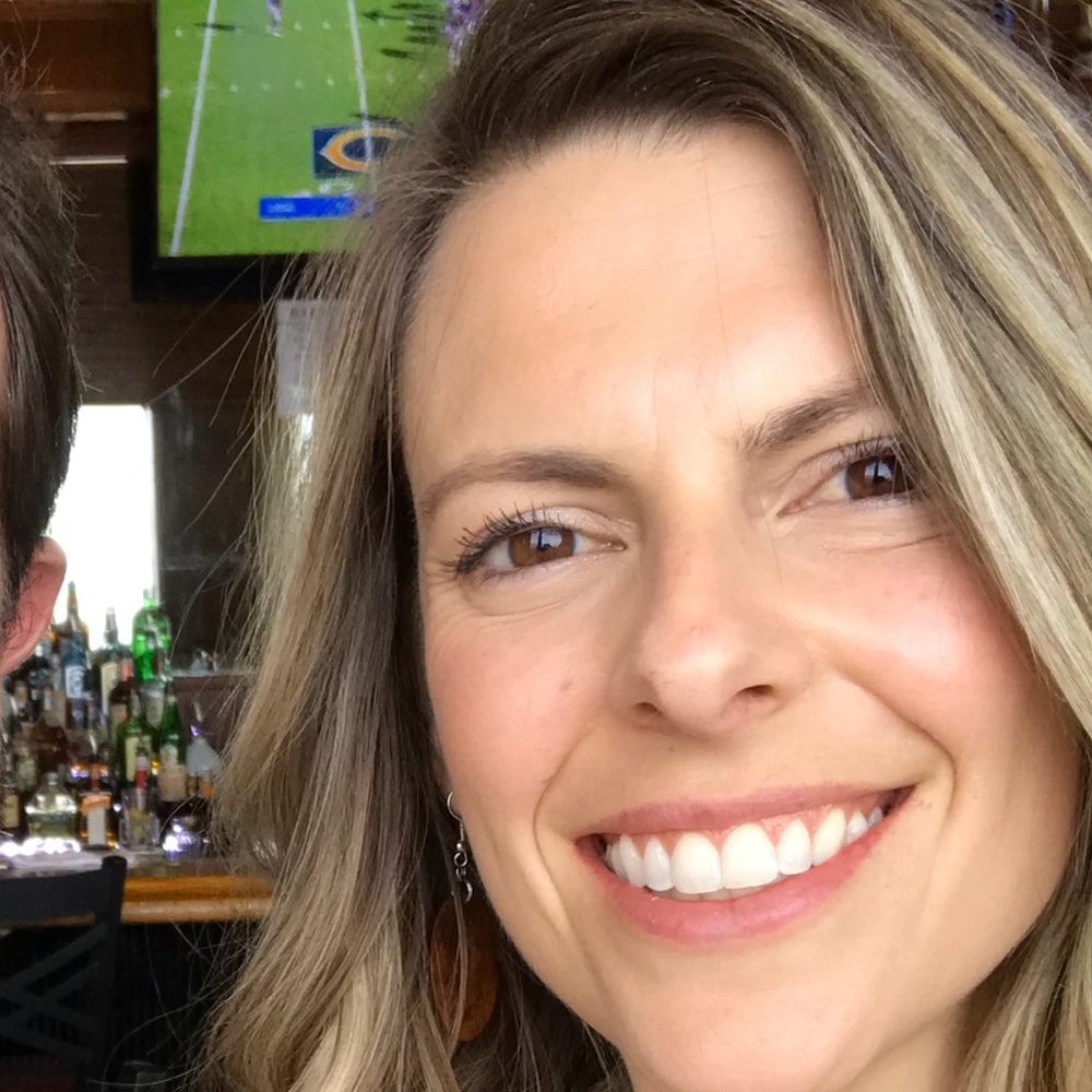 Meet your Posher, Jennifer